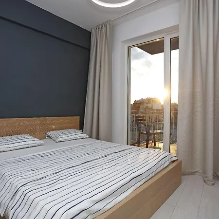 2 Bedroom With Amazing View In Center * Boekarest