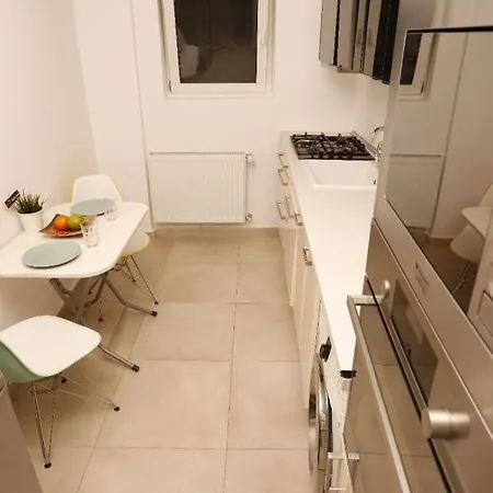 2 Bedroom With Amazing View In Center Bucharest